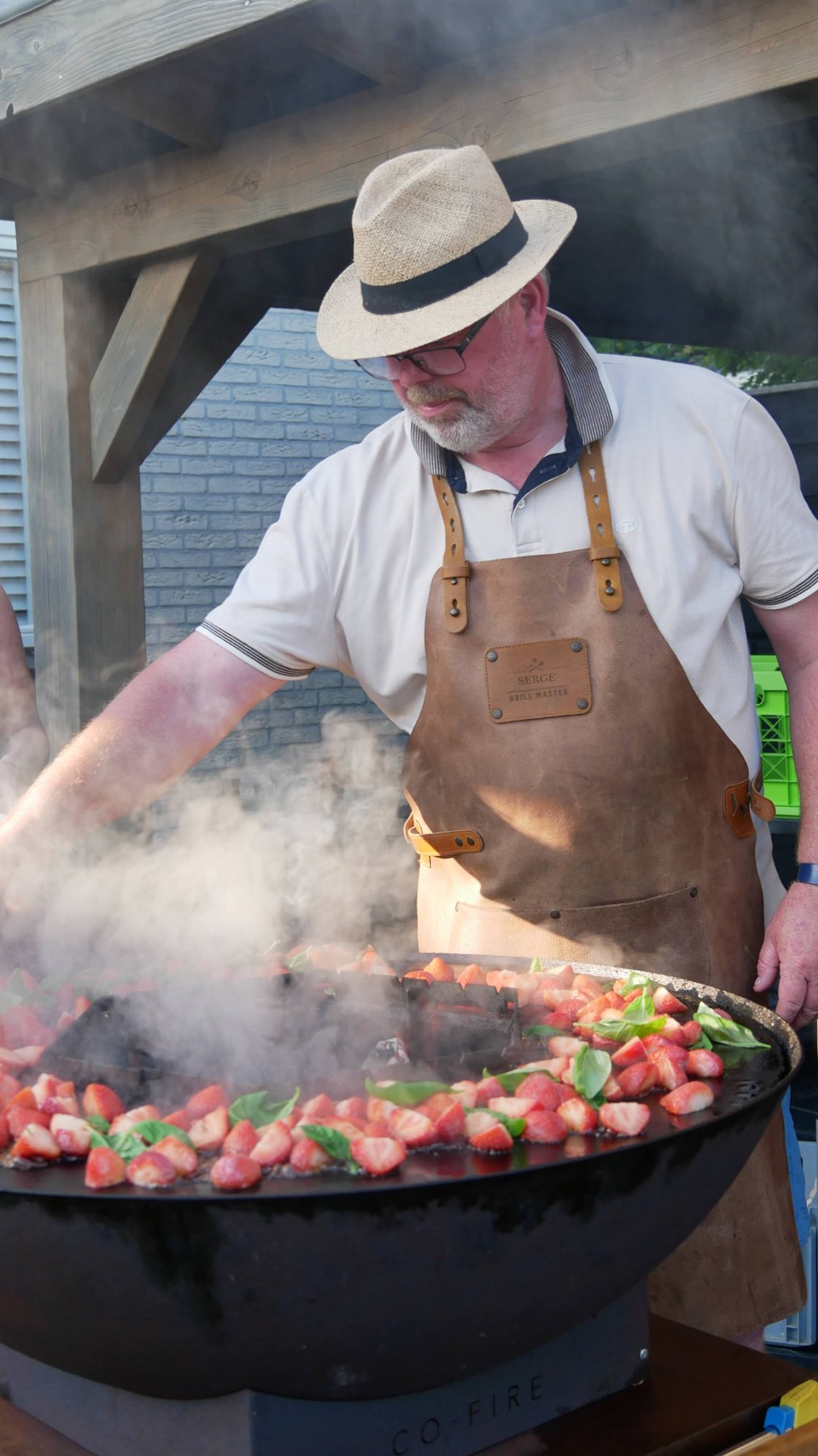 Serge aan de grill